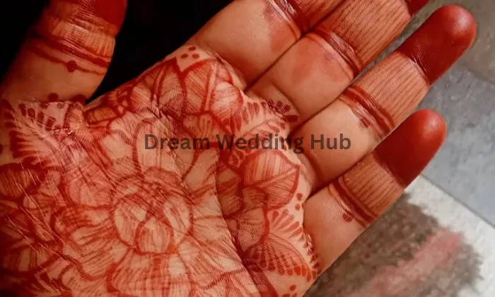 Mehndi and nails by aayesha